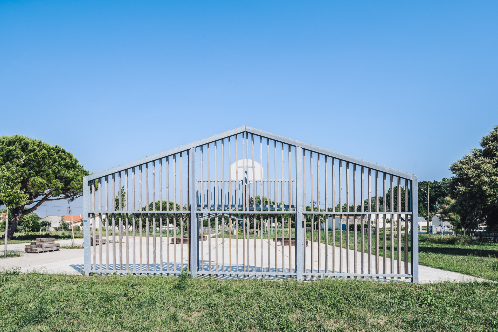 photographie_architecture_Jardin_memoriel_du_Pied_du_Coteau_Port_des_Barques-7