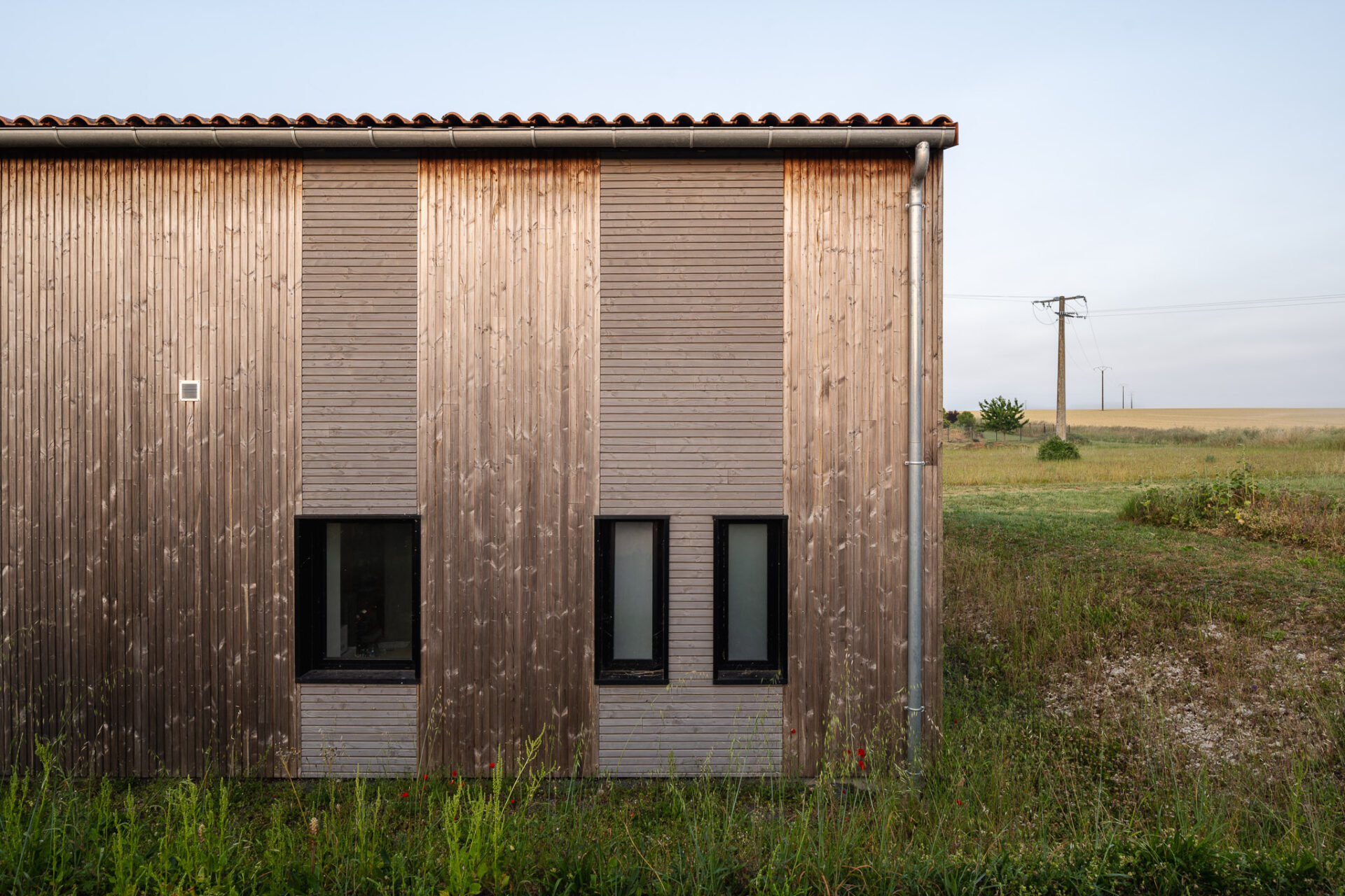 photographie_architecture_atelier_municipal_st_coutant_le_grand_1