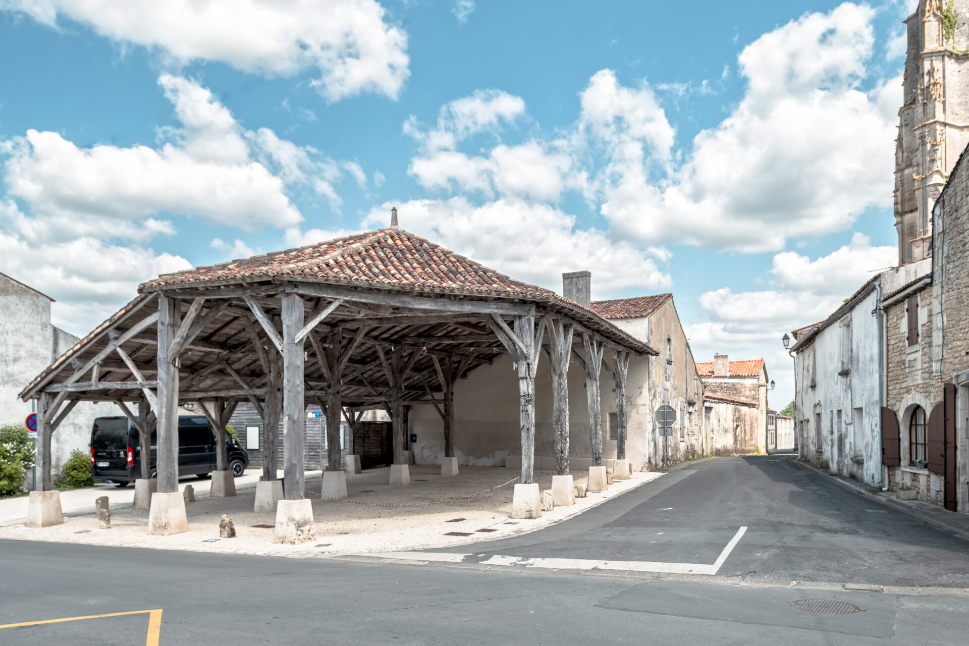 photographie_architecture_restauration_des_halles_saint_jean_d_angle-11